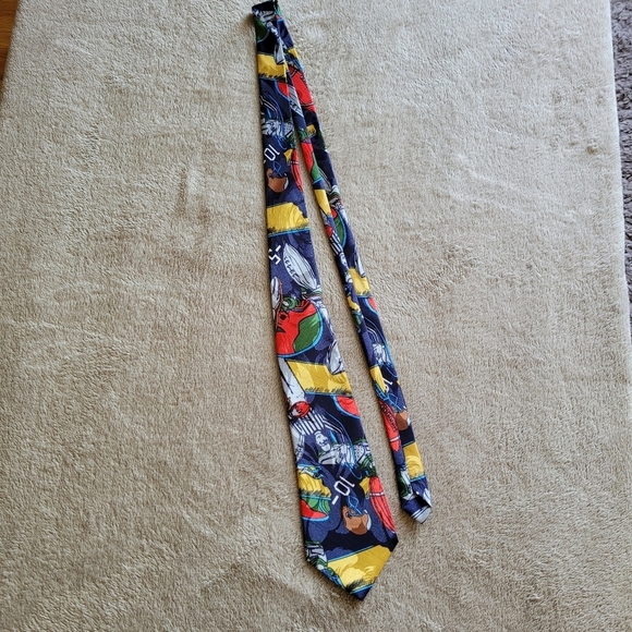 Christian Armand football tie​ - Picture 3 of 10